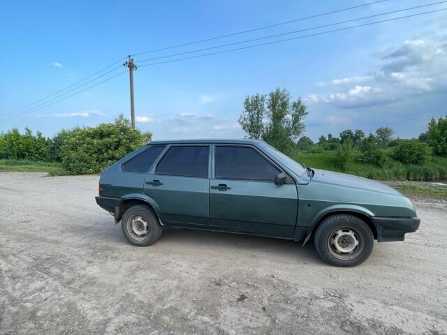 Зеленый ВАЗ 2109, объемом двигателя 1.5 л и пробегом 200 тыс. км за 1050 $, фото 3 на Automoto.ua