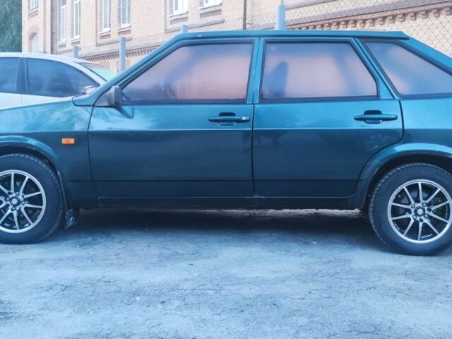 Зеленый ВАЗ 2109, объемом двигателя 1.5 л и пробегом 170 тыс. км за 1200 $, фото 1 на Automoto.ua