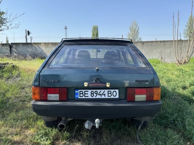 Зеленый ВАЗ 2109, объемом двигателя 1.5 л и пробегом 91 тыс. км за 1300 $, фото 2 на Automoto.ua