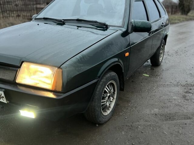 Зеленый ВАЗ 2109, объемом двигателя 1.5 л и пробегом 240 тыс. км за 710 $, фото 12 на Automoto.ua