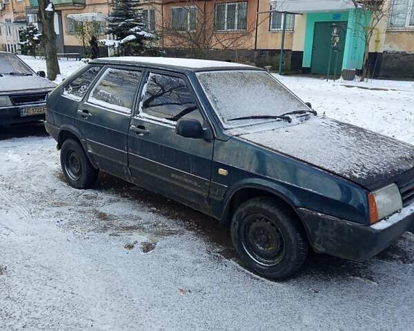 Зеленый ВАЗ 2109, объемом двигателя 1.5 л и пробегом 290 тыс. км за 1200 $, фото 1 на Automoto.ua