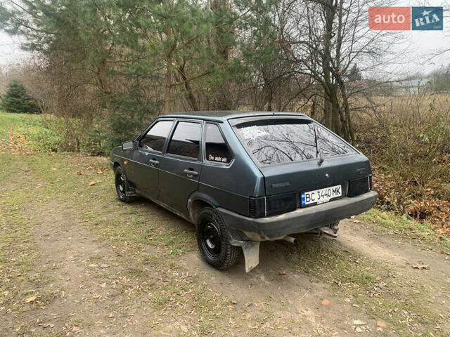 Зеленый ВАЗ 2109, объемом двигателя 1.5 л и пробегом 200 тыс. км за 1300 $, фото 1 на Automoto.ua