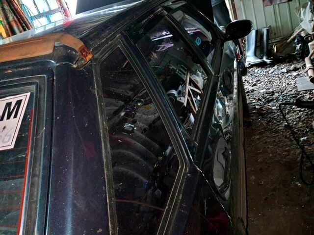 Зелений ВАЗ 2109, об'ємом двигуна 1.5 л та пробігом 150 тис. км за 999 $, фото 1 на Automoto.ua