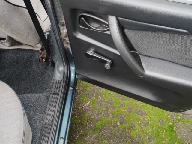 Зеленый ВАЗ 2109, объемом двигателя 1.5 л и пробегом 170 тыс. км за 1200 $, фото 11 на Automoto.ua