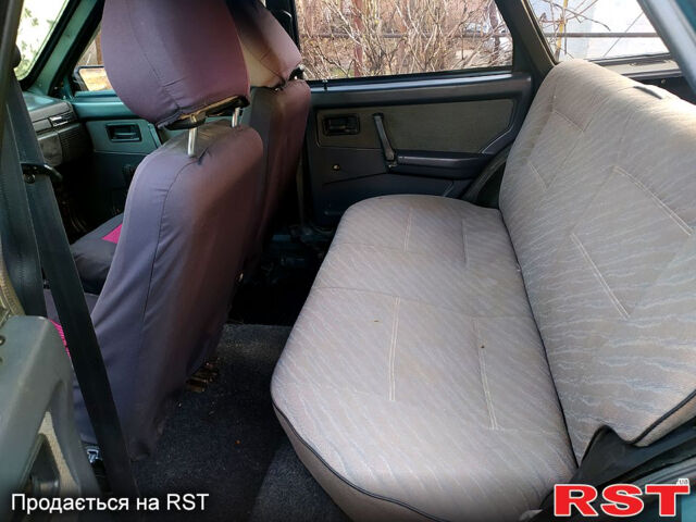 Зеленый ВАЗ 2109, объемом двигателя 1.5 л и пробегом 200 тыс. км за 900 $, фото 5 на Automoto.ua