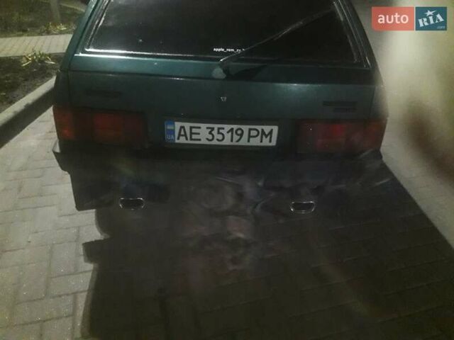 Зелений ВАЗ 2109, об'ємом двигуна 1.5 л та пробігом 70 тис. км за 2000 $, фото 2 на Automoto.ua