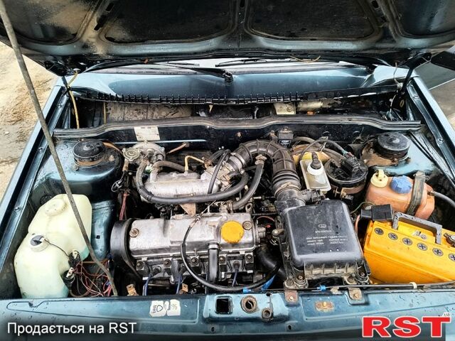 Зелений ВАЗ 2109, об'ємом двигуна 1.5 л та пробігом 190 тис. км за 1000 $, фото 7 на Automoto.ua