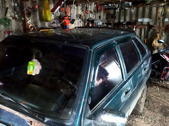 Зелений ВАЗ 2109, об'ємом двигуна 1.5 л та пробігом 150 тис. км за 999 $, фото 2 на Automoto.ua