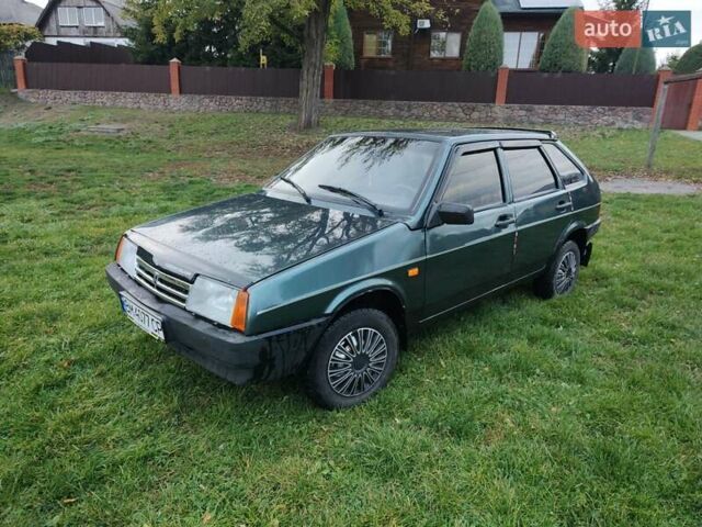 Зеленый ВАЗ 2109, объемом двигателя 1.5 л и пробегом 190 тыс. км за 2000 $, фото 2 на Automoto.ua