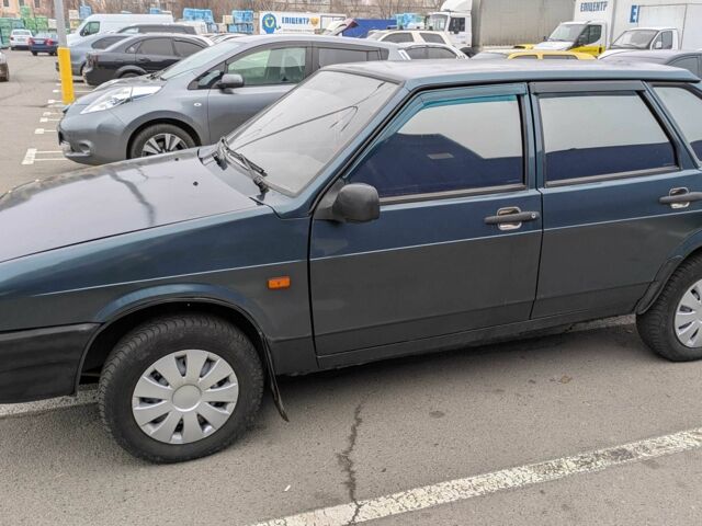 Зелений ВАЗ 2109, об'ємом двигуна 1.5 л та пробігом 283 тис. км за 2397 $, фото 1 на Automoto.ua
