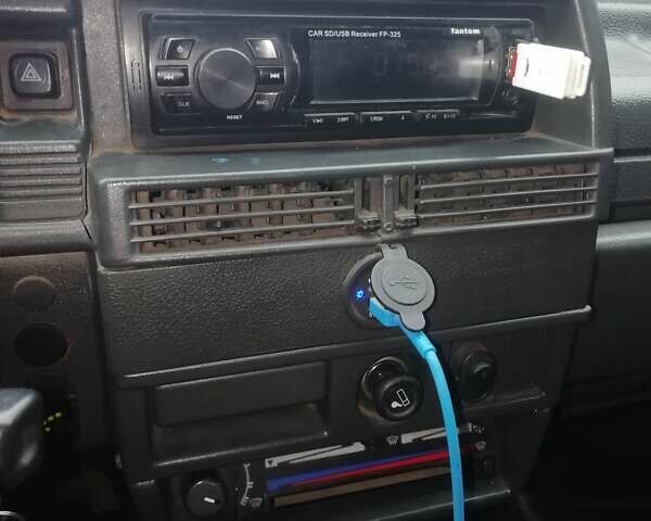 Зелений ВАЗ 2109, об'ємом двигуна 1.5 л та пробігом 372 тис. км за 1250 $, фото 7 на Automoto.ua