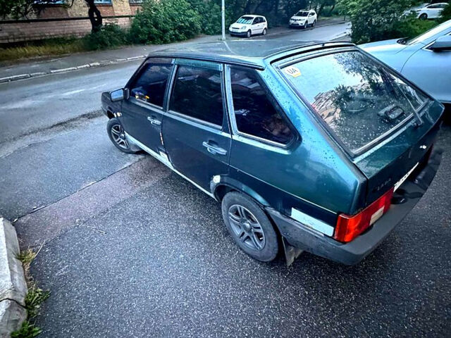 Зеленый ВАЗ 2109, объемом двигателя 1.5 л и пробегом 170 тыс. км за 1300 $, фото 1 на Automoto.ua