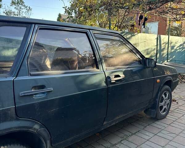 Зеленый ВАЗ 2109, объемом двигателя 1.5 л и пробегом 132 тыс. км за 1490 $, фото 2 на Automoto.ua