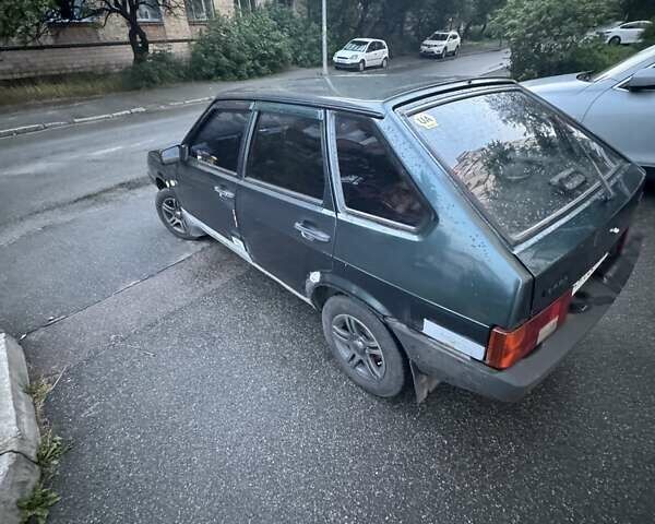 Зеленый ВАЗ 2109, объемом двигателя 1.5 л и пробегом 170 тыс. км за 1300 $, фото 2 на Automoto.ua