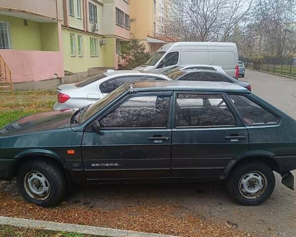 Зелений ВАЗ 2109, об'ємом двигуна 1.6 л та пробігом 254 тис. км за 2500 $, фото 1 на Automoto.ua