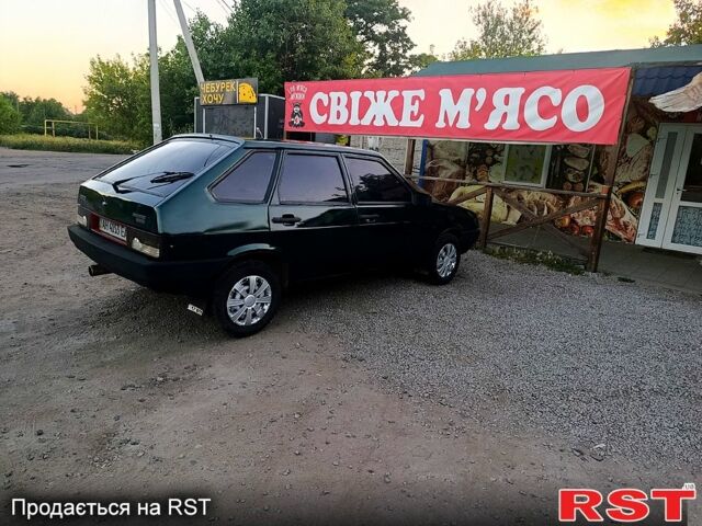 Зеленый ВАЗ 2109, объемом двигателя 1.5 л и пробегом 190 тыс. км за 1500 $, фото 2 на Automoto.ua