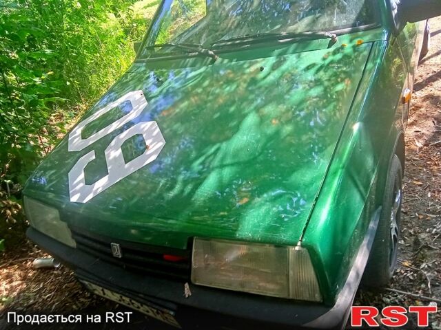 Зеленый ВАЗ 2109, объемом двигателя 1.5 л и пробегом 0 тыс. км за 2000 $, фото 1 на Automoto.ua