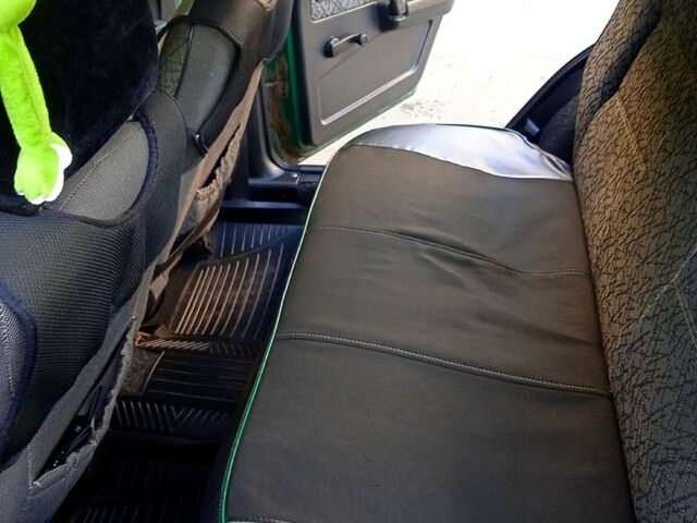 Зеленый ВАЗ 2109, объемом двигателя 1.5 л и пробегом 268 тыс. км за 1500 $, фото 5 на Automoto.ua