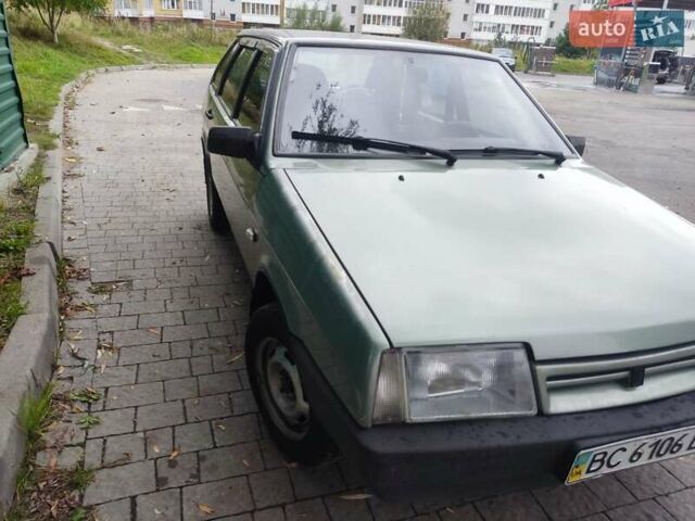 ВАЗ 2109 2006 у Львові на Automoto.ua Зелений ВАЗ 2109, об'ємом двигуна 1.5 л та пробігом 177 тис. км за 1400 $, фото 1 на Automoto.ua