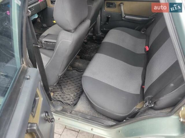 ВАЗ 2109 2006 у Львові на Automoto.ua Зелений ВАЗ 2109, об'ємом двигуна 1.5 л та пробігом 177 тис. км за 1400 $, фото 11 на Automoto.ua