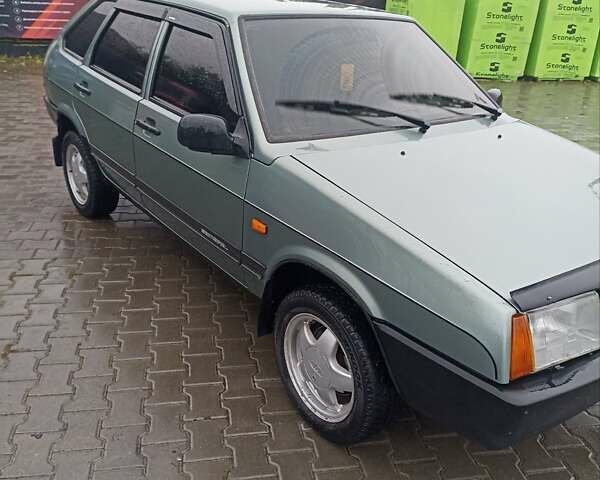 Зеленый ВАЗ 2109, объемом двигателя 1.5 л и пробегом 250 тыс. км за 2000 $, фото 5 на Automoto.ua