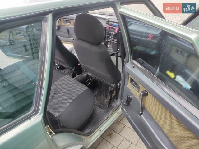 ВАЗ 2109 2006 у Львові на Automoto.ua Зелений ВАЗ 2109, об'ємом двигуна 1.5 л та пробігом 177 тис. км за 1400 $, фото 14 на Automoto.ua