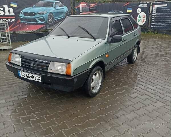 Зеленый ВАЗ 2109, объемом двигателя 1.5 л и пробегом 250 тыс. км за 2000 $, фото 2 на Automoto.ua