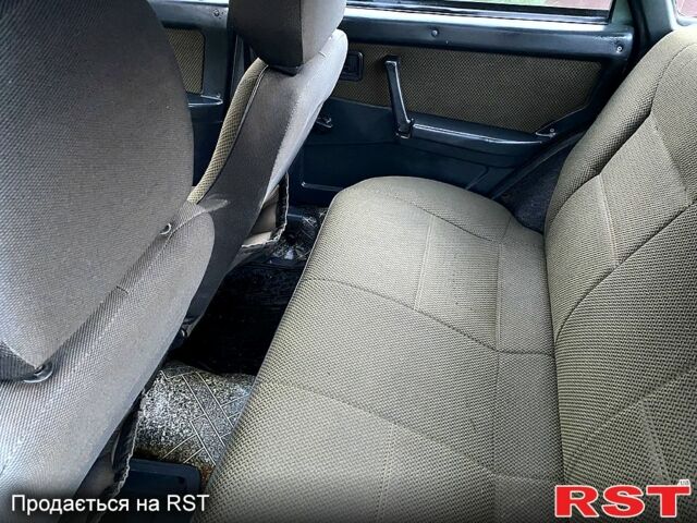 Зеленый ВАЗ 2109, объемом двигателя 1.5 л и пробегом 180 тыс. км за 2300 $, фото 5 на Automoto.ua