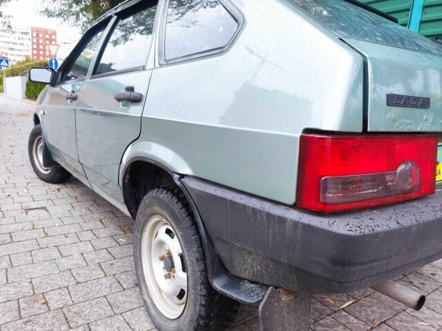 ВАЗ 2109 2006 в Львове на Automoto.ua Зеленый ВАЗ 2109, объемом двигателя 1.5 л и пробегом 177 тыс. км за 1400 $, фото 3 на Automoto.ua