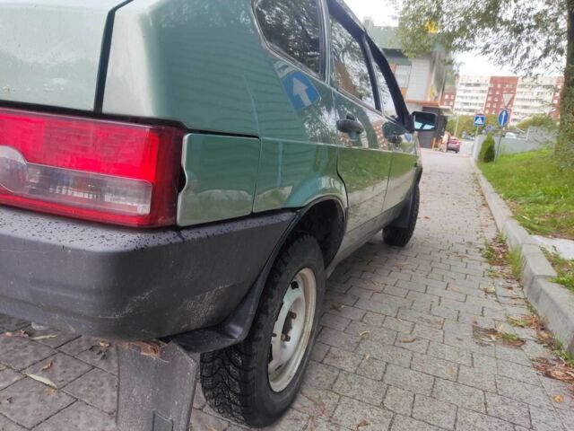 ВАЗ 2109 2006 в Львове на Automoto.ua Зеленый ВАЗ 2109, объемом двигателя 1.5 л и пробегом 177 тыс. км за 1400 $, фото 4 на Automoto.ua