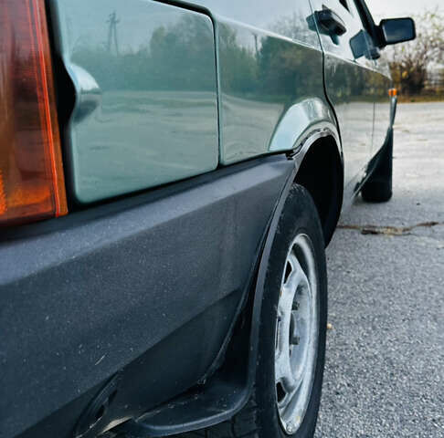 Зеленый ВАЗ 2109, объемом двигателя 1.5 л и пробегом 111 тыс. км за 2850 $, фото 5 на Automoto.ua