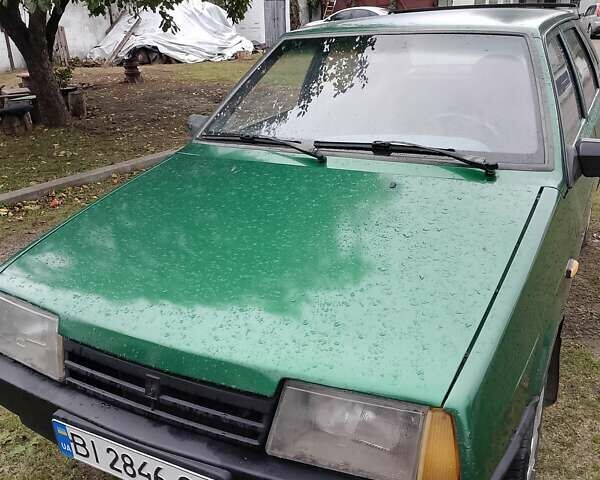 Зелений ВАЗ 2109, об'ємом двигуна 1.6 л та пробігом 250 тис. км за 2200 $, фото 3 на Automoto.ua
