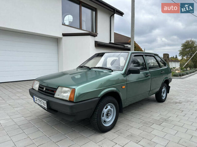 Зеленый ВАЗ 2109, объемом двигателя 1.6 л и пробегом 205 тыс. км за 2200 $, фото 5 на Automoto.ua