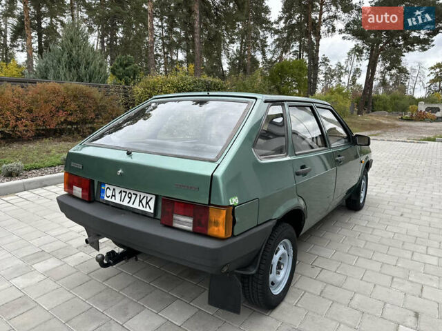 Зеленый ВАЗ 2109, объемом двигателя 1.6 л и пробегом 205 тыс. км за 2200 $, фото 8 на Automoto.ua
