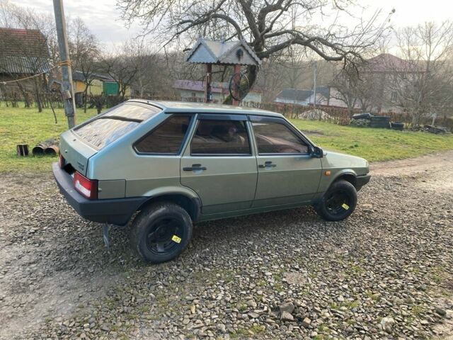 Зелений ВАЗ 2109, об'ємом двигуна 1.5 л та пробігом 103 тис. км за 1800 $, фото 3 на Automoto.ua