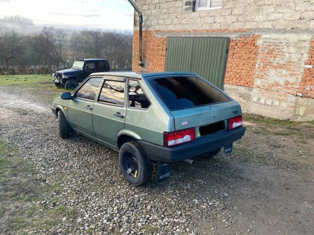 Зелений ВАЗ 2109, об'ємом двигуна 1.5 л та пробігом 103 тис. км за 1800 $, фото 2 на Automoto.ua