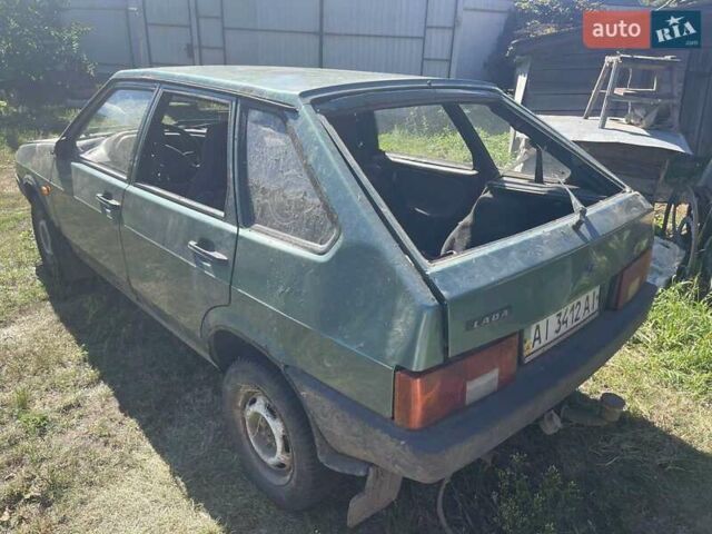 Зелений ВАЗ 2109, об'ємом двигуна 1.6 л та пробігом 273 тис. км за 650 $, фото 4 на Automoto.ua