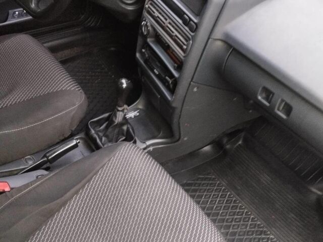 Зелений ВАЗ 2109, об'ємом двигуна 1.6 л та пробігом 170 тис. км за 1400 $, фото 4 на Automoto.ua