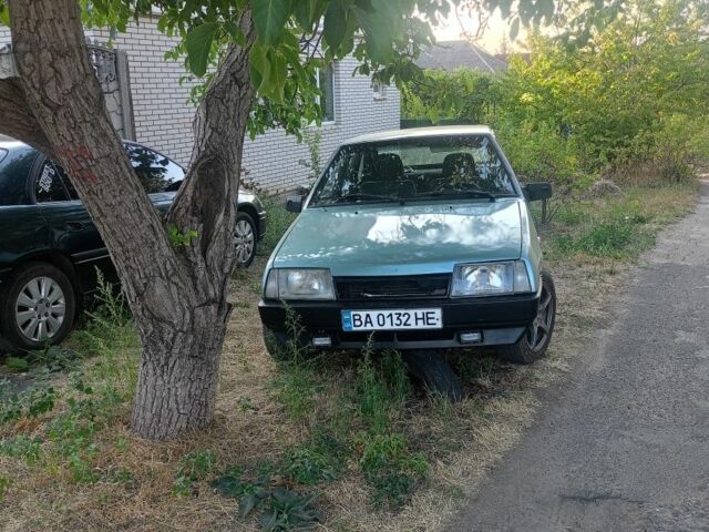Зелений ВАЗ 2109, об'ємом двигуна 1.6 л та пробігом 300 тис. км за 1300 $, фото 2 на Automoto.ua