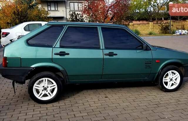 Зелений ВАЗ 2109, об'ємом двигуна 1.6 л та пробігом 115 тис. км за 2099 $, фото 7 на Automoto.ua