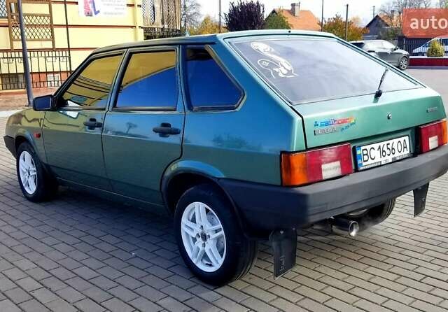 Зелений ВАЗ 2109, об'ємом двигуна 1.6 л та пробігом 115 тис. км за 2099 $, фото 4 на Automoto.ua