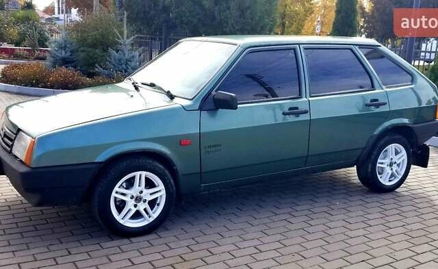 Зелений ВАЗ 2109, об'ємом двигуна 1.6 л та пробігом 115 тис. км за 2099 $, фото 8 на Automoto.ua