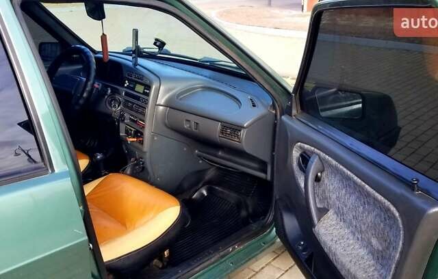 Зелений ВАЗ 2109, об'ємом двигуна 1.6 л та пробігом 115 тис. км за 2099 $, фото 13 на Automoto.ua