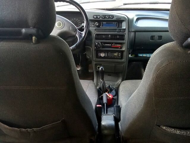 Зелений ВАЗ 2109, об'ємом двигуна 1.6 л та пробігом 300 тис. км за 1000 $, фото 5 на Automoto.ua