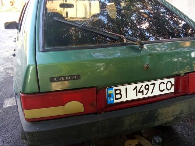 Зелений ВАЗ 2109, об'ємом двигуна 1.6 л та пробігом 300 тис. км за 1000 $, фото 3 на Automoto.ua