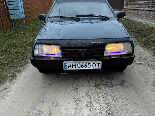 Зеленый ВАЗ 2109, объемом двигателя 1.5 л и пробегом 150 тыс. км за 750 $, фото 7 на Automoto.ua