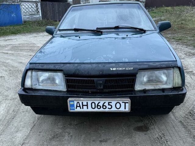 Зеленый ВАЗ 2109, объемом двигателя 1.5 л и пробегом 150 тыс. км за 750 $, фото 1 на Automoto.ua