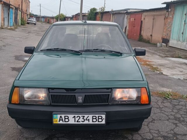 Зеленый ВАЗ 2109, объемом двигателя 1.3 л и пробегом 165 тыс. км за 850 $, фото 2 на Automoto.ua