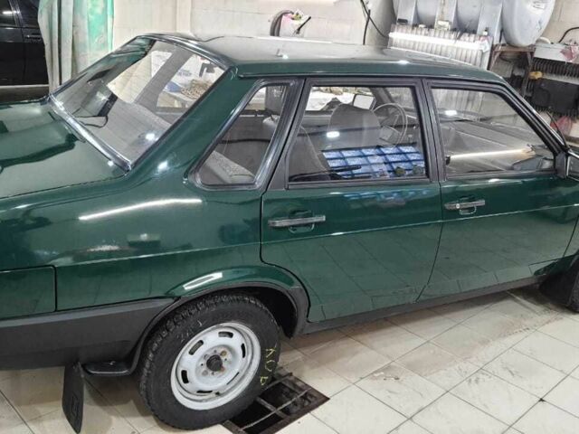 Зеленый ВАЗ 2109, объемом двигателя 0 л и пробегом 20 тыс. км за 2700 $, фото 2 на Automoto.ua