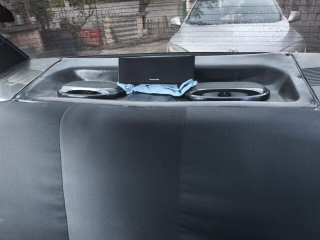 Зеленый ВАЗ 2109, объемом двигателя 1.5 л и пробегом 217 тыс. км за 2200 $, фото 4 на Automoto.ua